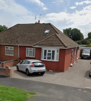 44 New Road