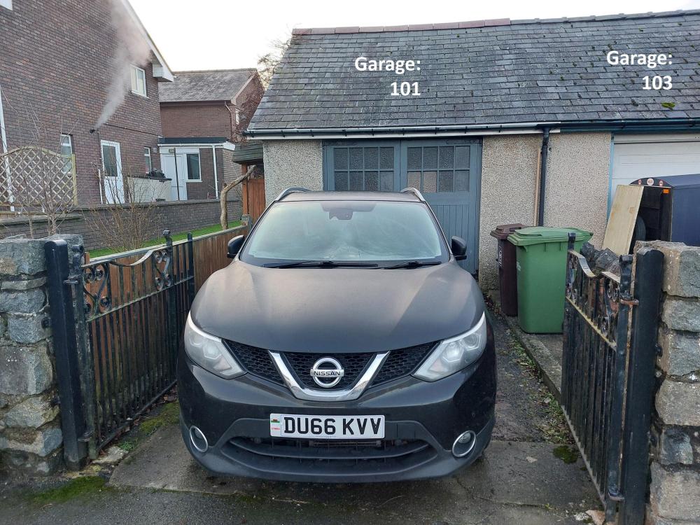 3 - Close-up of garage -101-Tegid-Street.jpg