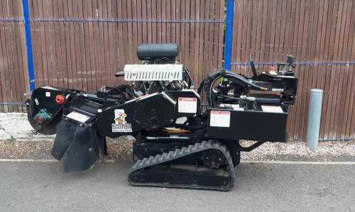 More information about "Bandit ZT1844 stump grinder"