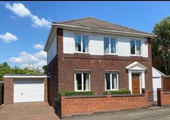 Mr Lyons - 8 George Street