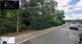 Kissing gate - entrance to Copthall South Fields