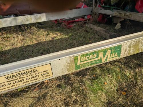 More information about "Lucas swing arm sawmill"